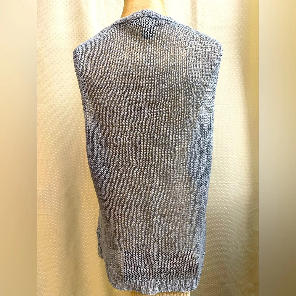 🔴 DKNY loosely knitted baby blue top. Size L - Picture 3 of 6